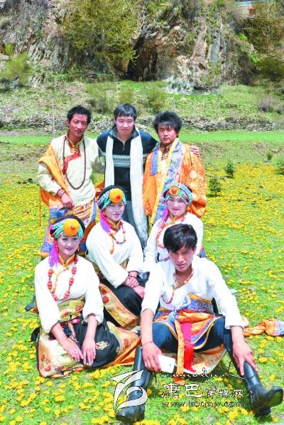 把美人裝進(jìn)心里，把美景留給眼睛