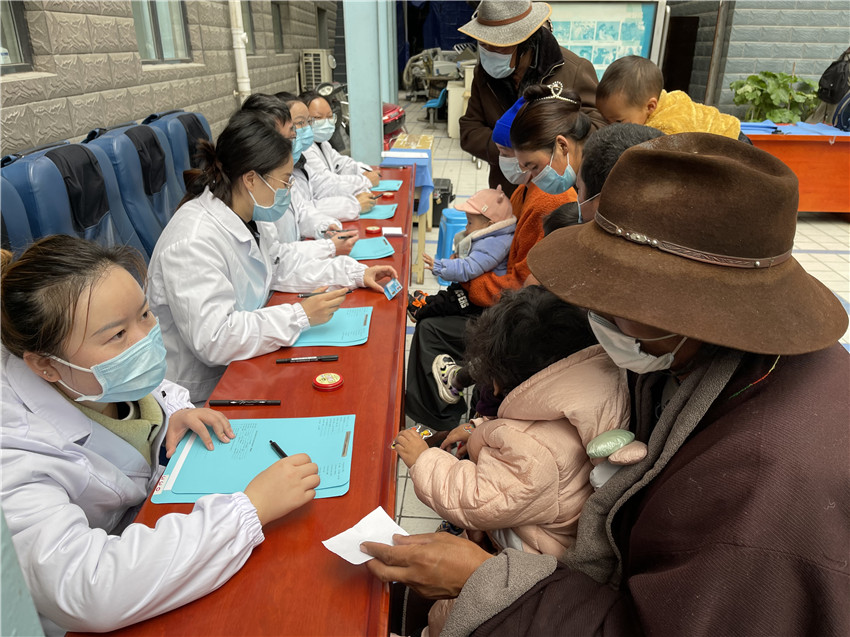 圖為醫(yī)療專家.jpg 圖為醫(yī)療專家.jpg